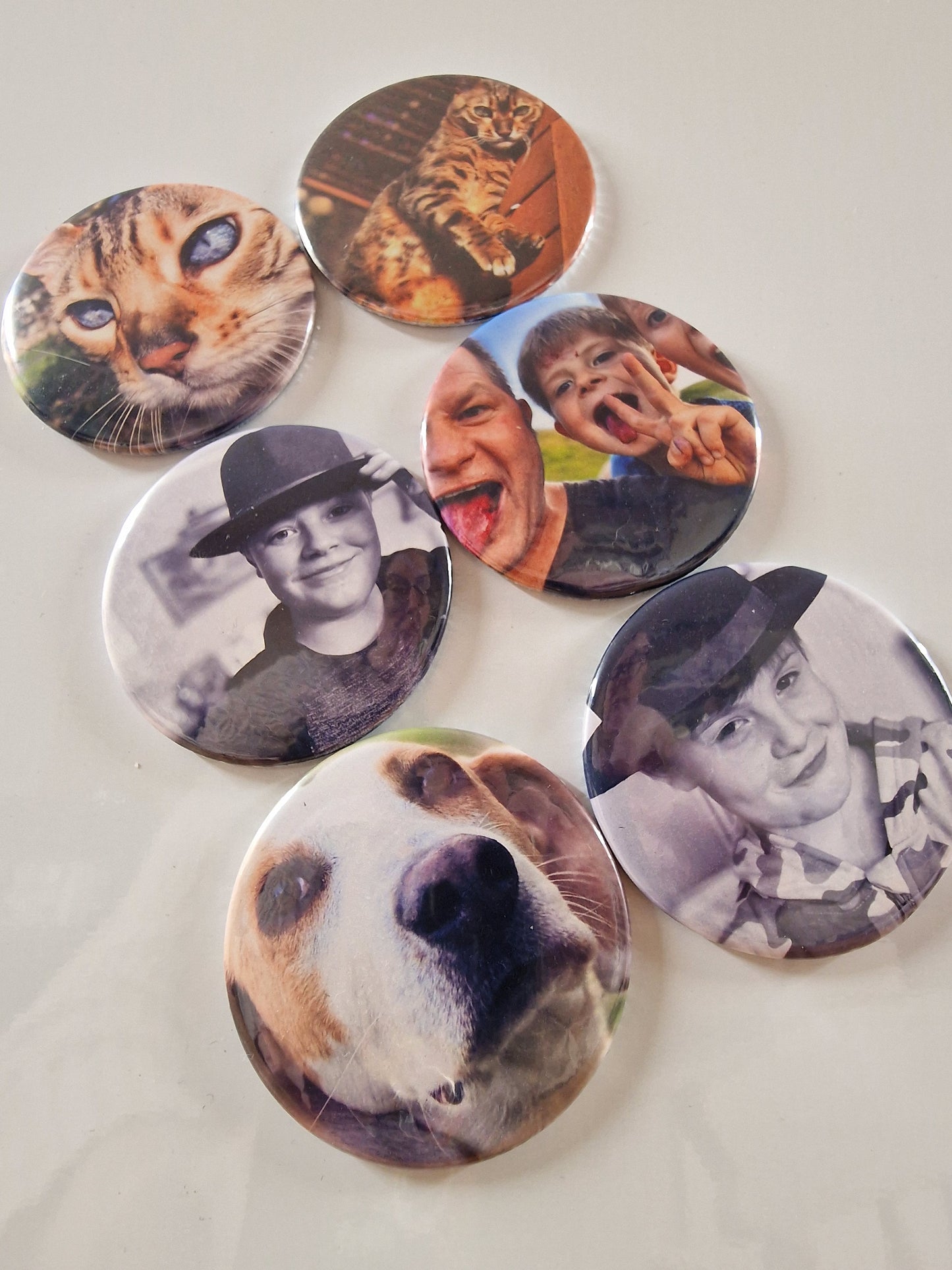Set of 6 Round Photo Magnets